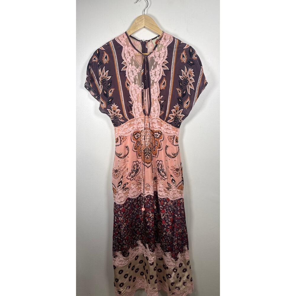 FARM Rio Glam Tapestry Lace Romantic Short Sleeve Maxi Dress Pink Pattern, XXS - Picture 2 of 8